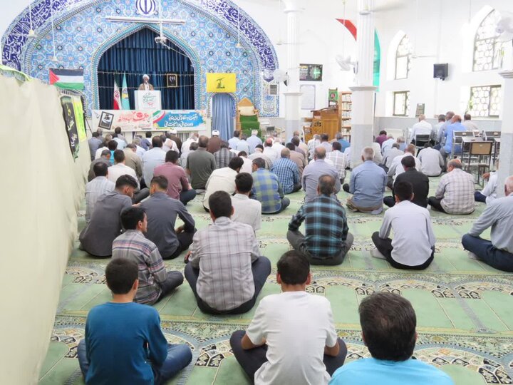 تصاویر/ اقامه نمازجمعه امین‌شهر