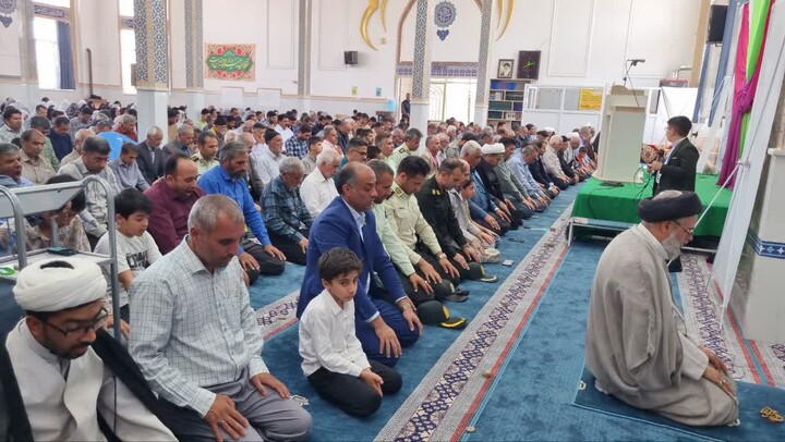 تصاویر| نماز جمعه عبادی سیاسی سربیشه