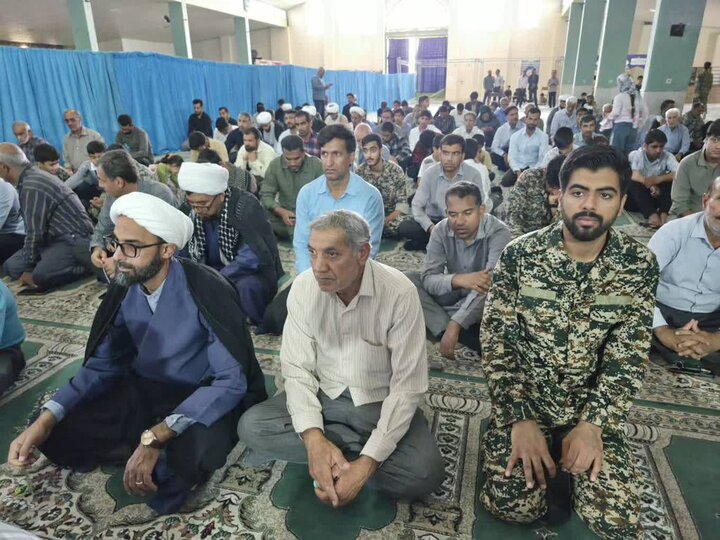 تصاویر/ اقامه نمازجمعه شهر عنبرآباد