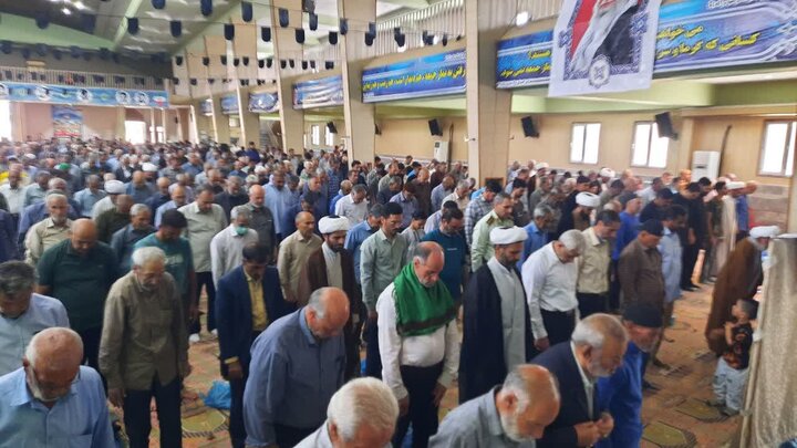 تصاویر/اقامه نماز عبادی سیاسی جمعه در خمین