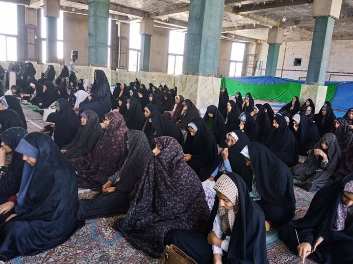 تصاویر/ اقامه نمازجمعه شهر محی آباد