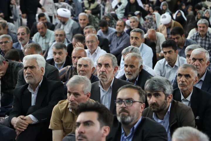 تصاویر/ اقامه نماز جمعه سلماس