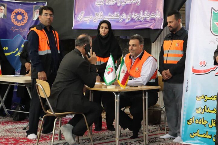تصاویر/ اقامه نماز جمعه سلماس