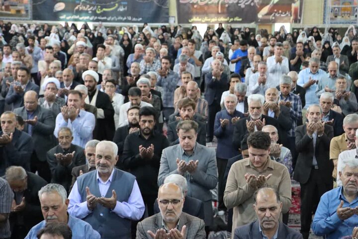 تصاویر/ اقامه نماز جمعه سلماس