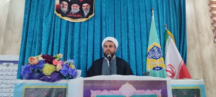 تصاویر/ اقامه نمازجمعه شهر منوجان