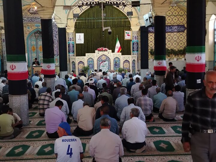 تصاویر/ اقامه نمازجمعه شهر ماهان