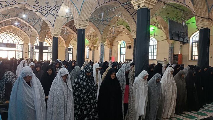 تصاویر/ اقامه نمازجمعه شهر ماهان
