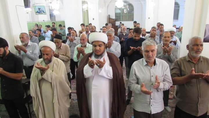 تصاویر/ اقامه نمازجمعه شهر کاظم آباد