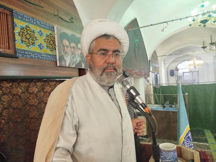 تصاویر/ اقامه نمازجمعه شهر کاظم آباد