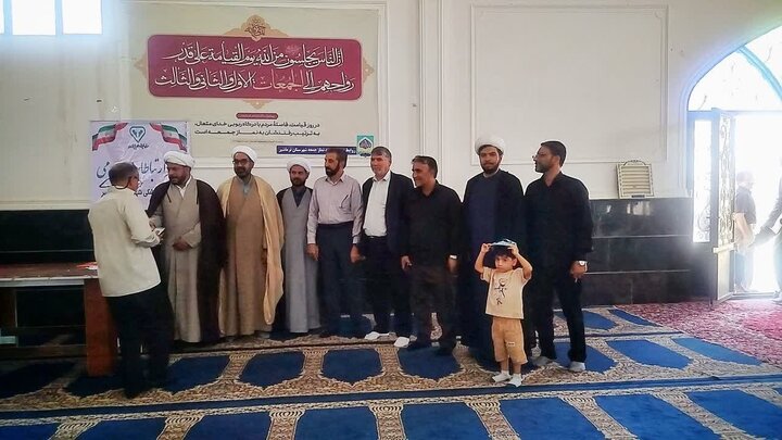 تصاویر/ اقامه نمازجمعه شهر نرماشیر