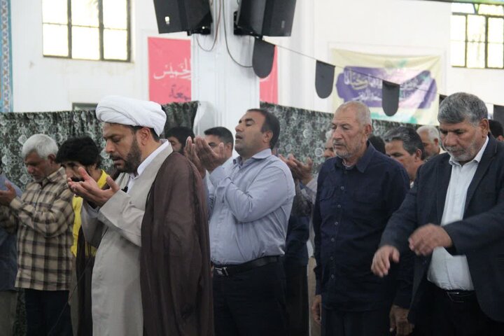 تصاویر/ اقامه نمازجمعه شهر نرماشیر