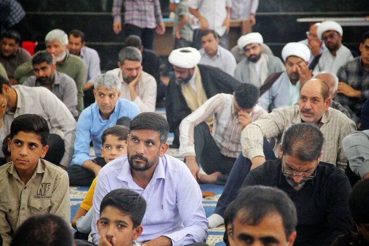 تصاویر/ اقامه نمازجمعه شهر نرماشیر