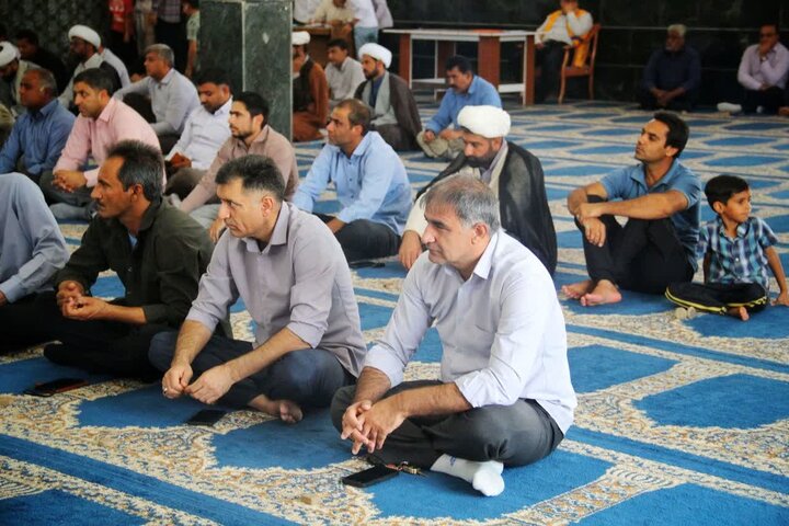 تصاویر/ اقامه نمازجمعه شهر نرماشیر