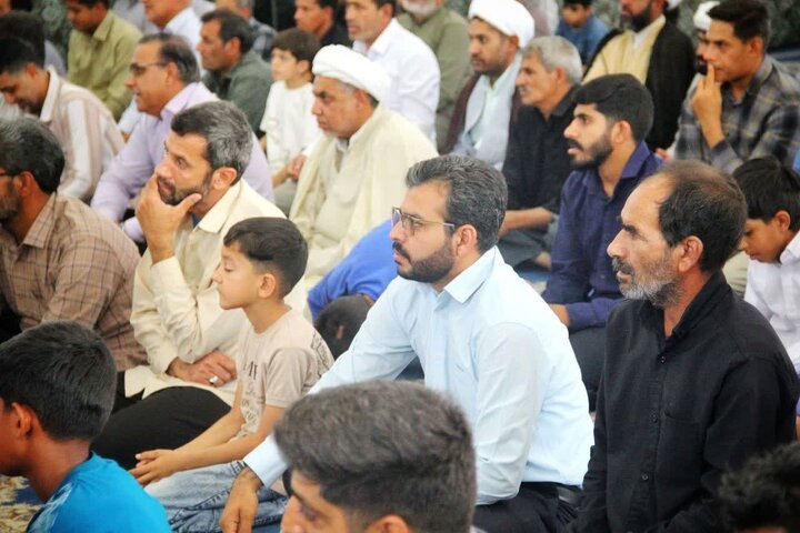 تصاویر/ اقامه نمازجمعه شهر نرماشیر