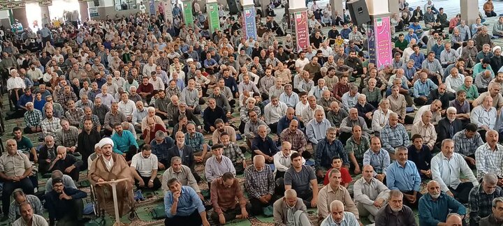تصاویر/اقامه نماز عبادی سیاسی جمعه در ساوه