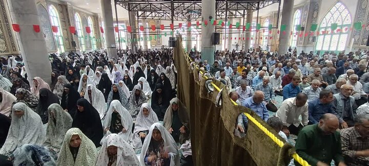 تصاویر/ اقامه نمازجمعه شهر بردسیر