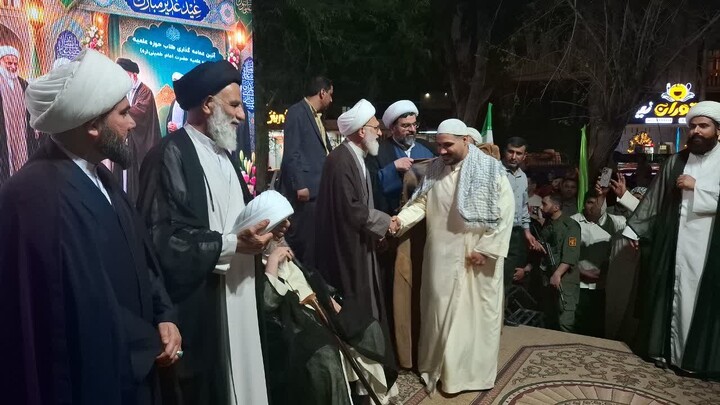 آئین عمامه‌گذاری طلاب شهرستان بندر امام خمینی(ره)