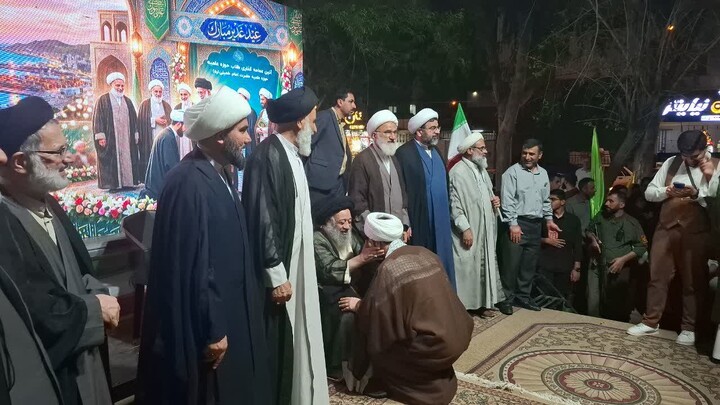 آئین عمامه‌گذاری طلاب شهرستان بندر امام خمینی(ره)