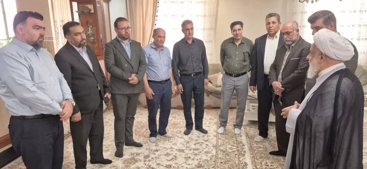تصاویر / دیدار امام جمعه شهرستان آبیک   با جمعی از سادات شهر آبیک