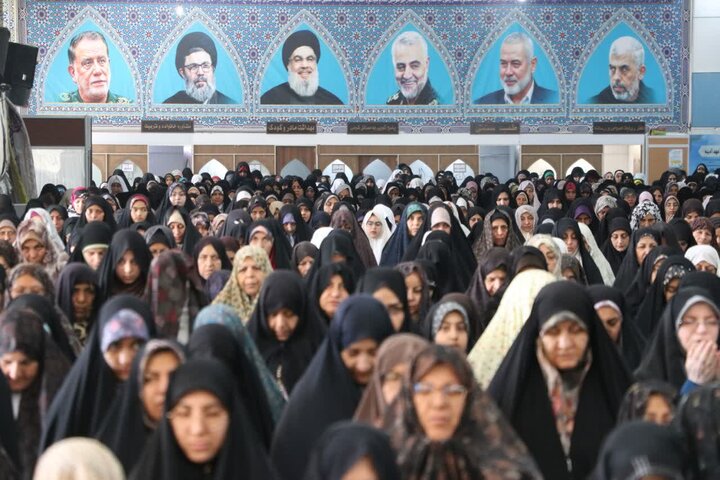 تصاویر/ اقامه نمازجمعه شهر کرمان