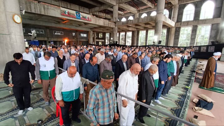 تصاویر/ نماز عبادی سیاسی جمعه شهرستان چالوس