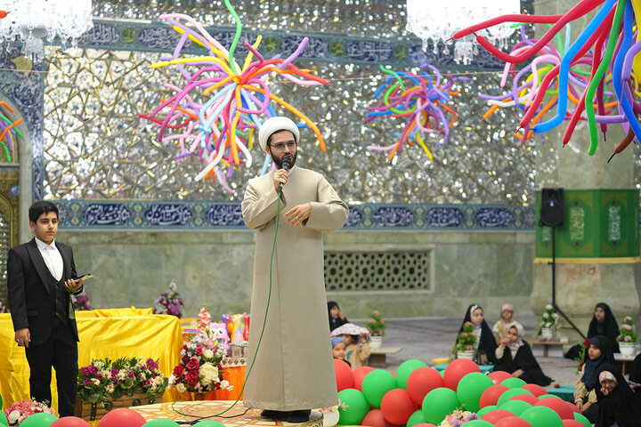برپایی جشن عید غدیر ویژه کودکان در حرم بانوی کرامت