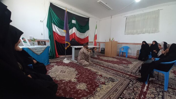 برگزارری کلاس آموزشی اسلحه شناسی مدرسه‌علمیه‌فاطمه‌الزهرا‌لبتول‌ کشکوئیه
