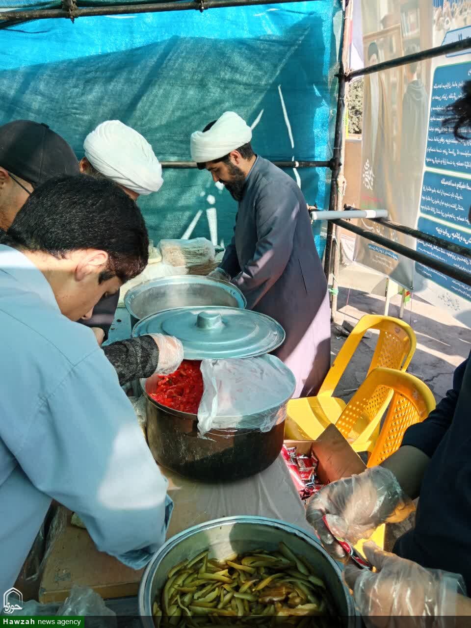 ایستگاه صلواتی مدرسه علمیه شیخ علیخانی شهرستان تویسرکان