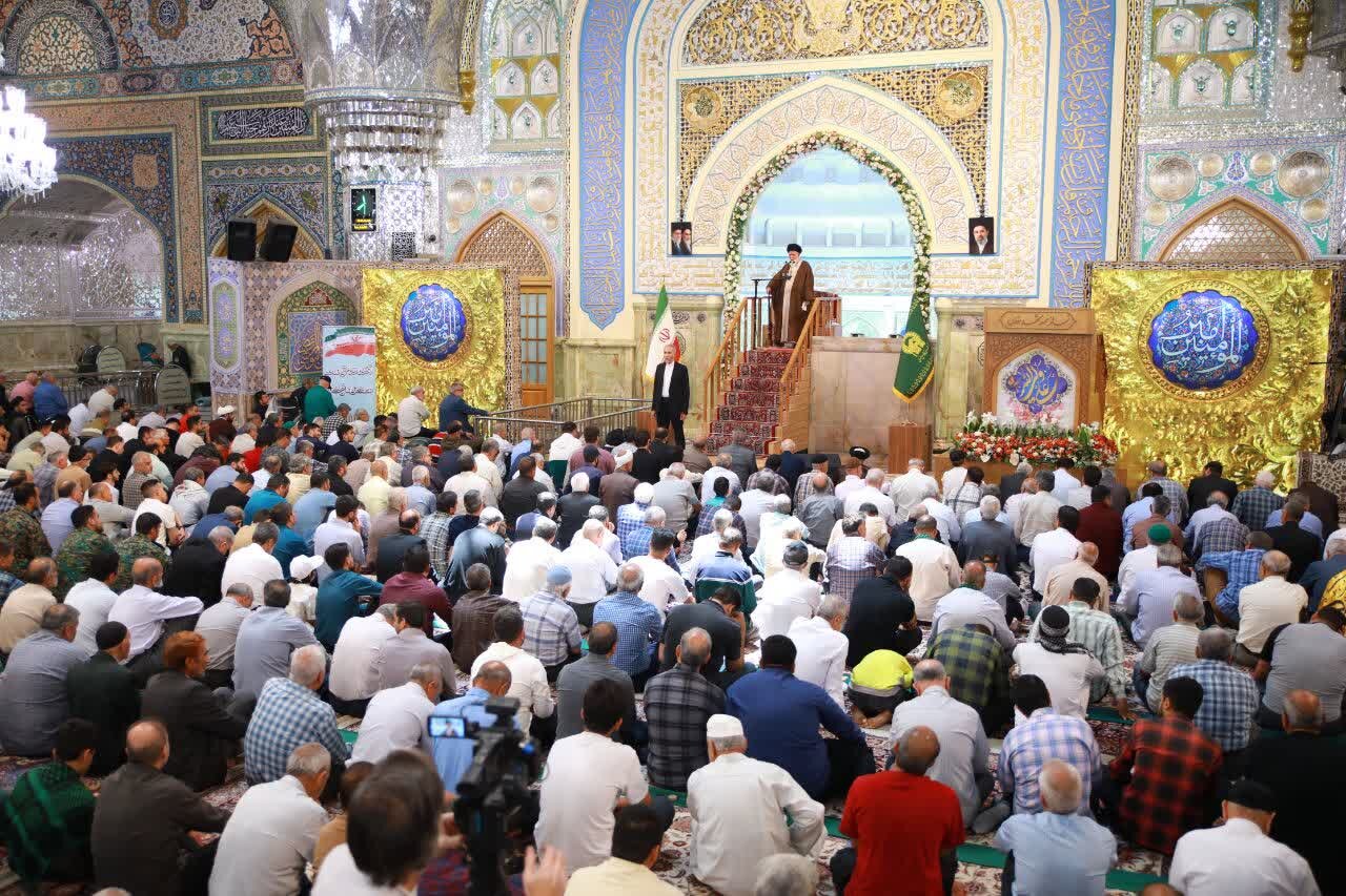 نماز جمعه ۱۵ خردادماه به امامت آیت الله علم الهدی در رواق امام‌ خمینی حرم مطهر رضوی