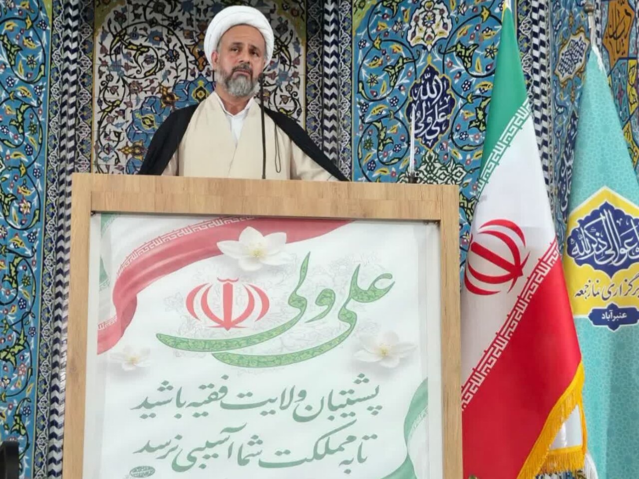 دوستی با دشمن در معادلات ایران جایگاهی ندارد/ گره زدن مشکلات کشور به مذاکرات، خطای راهبردی است