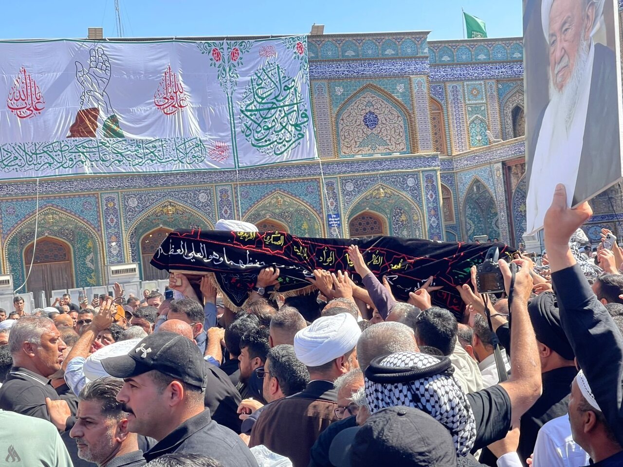 Iring-iringan Jenazah Ayatullah al-Uzma Muhammad Ishaq al-Fayyadh di Kota Suci Kazimain + Foto