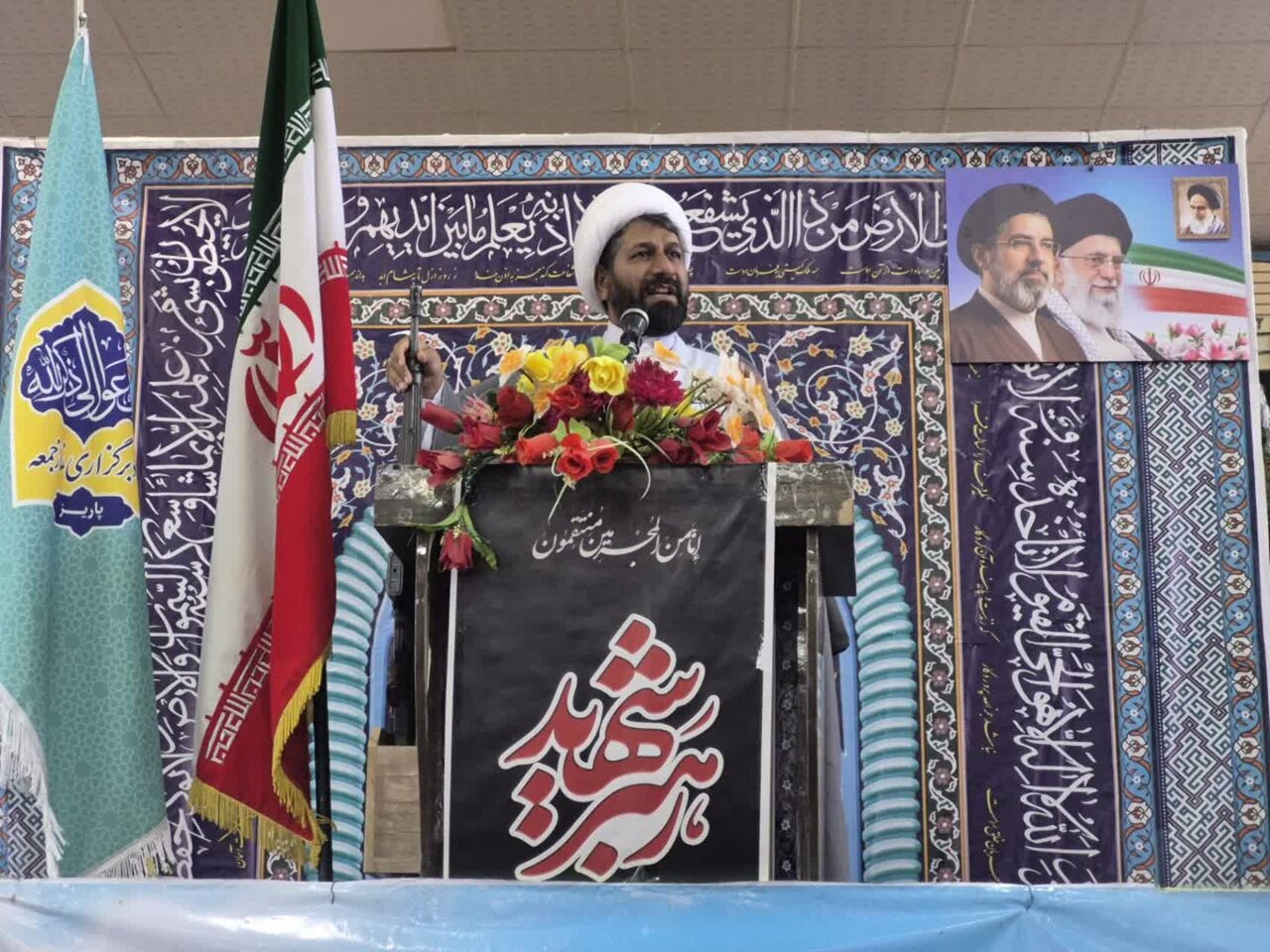 مردم با تفکر و حضور اجتماعی، زمینه قیام الهی جهانی را فراهم کردند