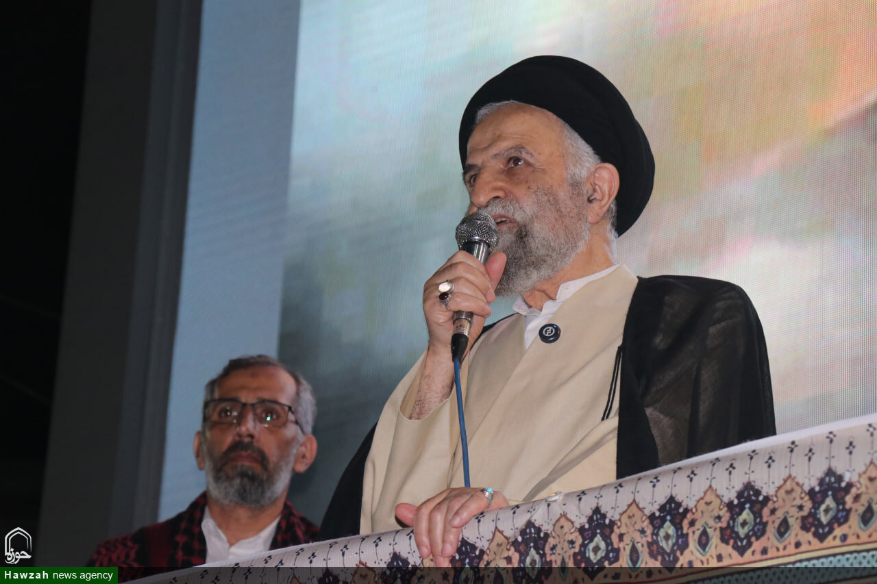 تصاویر / سخنرانی آیت الله غروی در تجمع مردمی گنبد کاووس