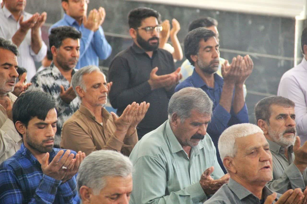 تصاویر/ اقامه نمازجمعه شهر نرماشیر