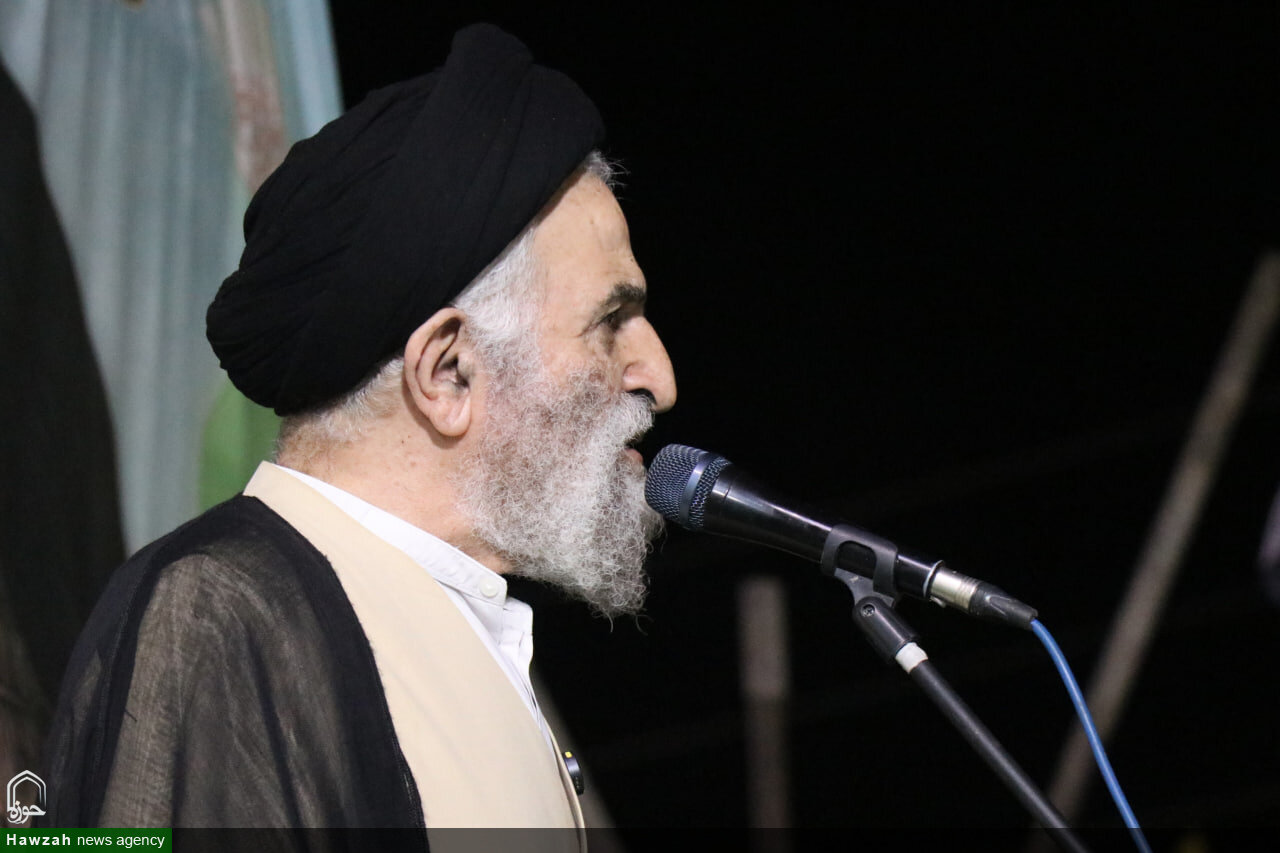 تصاویر / سخنرانی عضو شورای عالی حوزه های علمیه در تجمع مردمی شهرستان آزادشهر