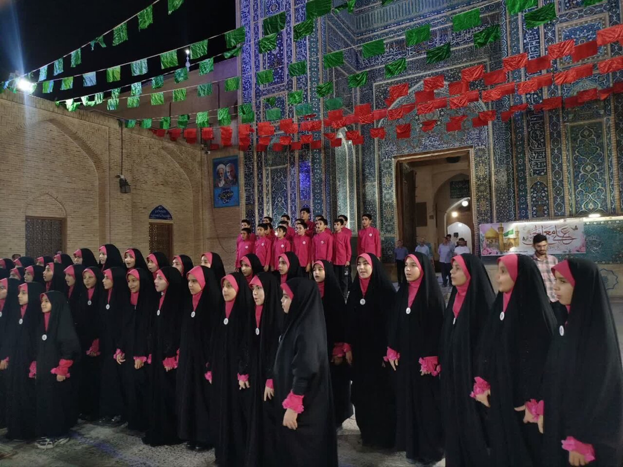 برگزاری مراسم جشن غدیر خم در مسجد جامع یزد با محوریت هنر و عفاف+عکس