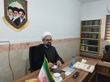ایران اسلامی با هدایت‌های رهبر انقلاب در برابر توطئه‌های دشمنان ایستادگی می‌کند