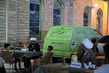 تصاویر/ غرفه های حوزه علمیه یزد در جشن غدیر حسینیه سید محمد آقا
