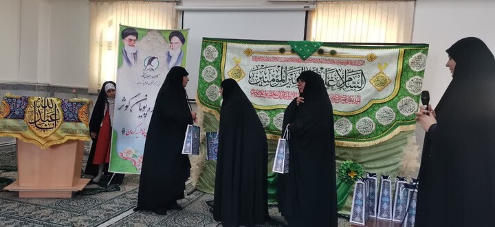 تصاویر/ دورهمی غدیری دانش‌آموختگان مدرسه علمیه تخصصی فاطمیه کرمان