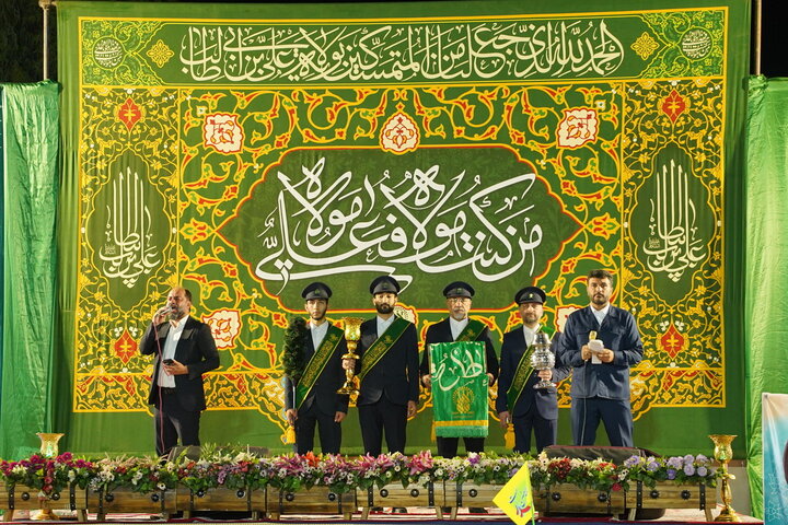 جشن بزرگ عید غدیر در روستای شریف‌آباد قم با حضور خادمان حرم بانوی کرامت