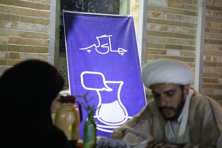 تصاویر/ غرفه های حوزه علمیه یزد در جشن غدیر حسینیه سید محمد آقا