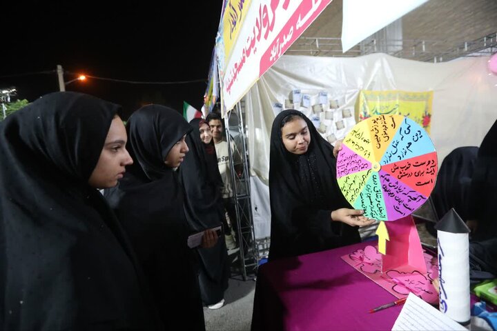 تصاویر/ برپایی شادراه حیدریون در بلوار انتظار