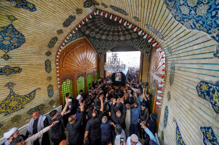 تشییع پیکر مرحوم آیت الله العظمی اسحاق فیاض در حرم حضرت امیرالمومنین علی (علیه السلام)