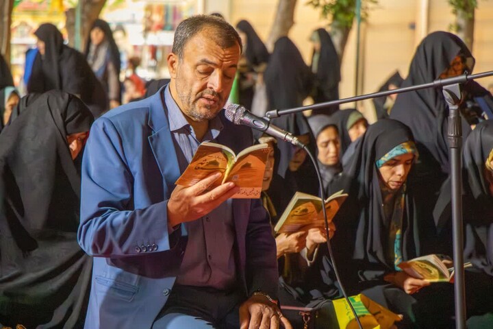 تصاویر/ نماز استغاثه مردم زنجان به درگاه امام زمان (عج)