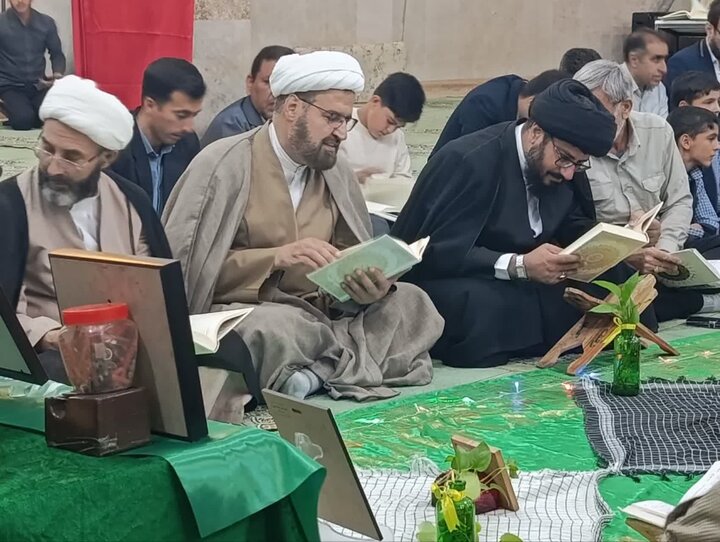 تصاویر/برگزاری محفل انس با قرآن کریم در خرم آباد