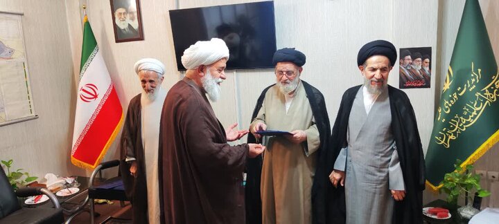 تصاویر/ تمدید حکم اعضاء شورای حوزه علمیه استان تهران