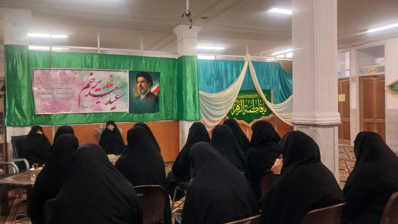تبیین جایگاه اذکار الهی  در نشست اخلاقی مدرسه علمیه معصومیه یزد