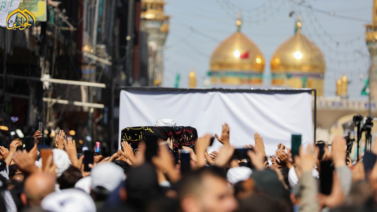مدينة النجف الأشرف تشهد مراسم تشييع آية الله العظمى الشيخ محمد إسحاق الفياض (فيديو وصور)