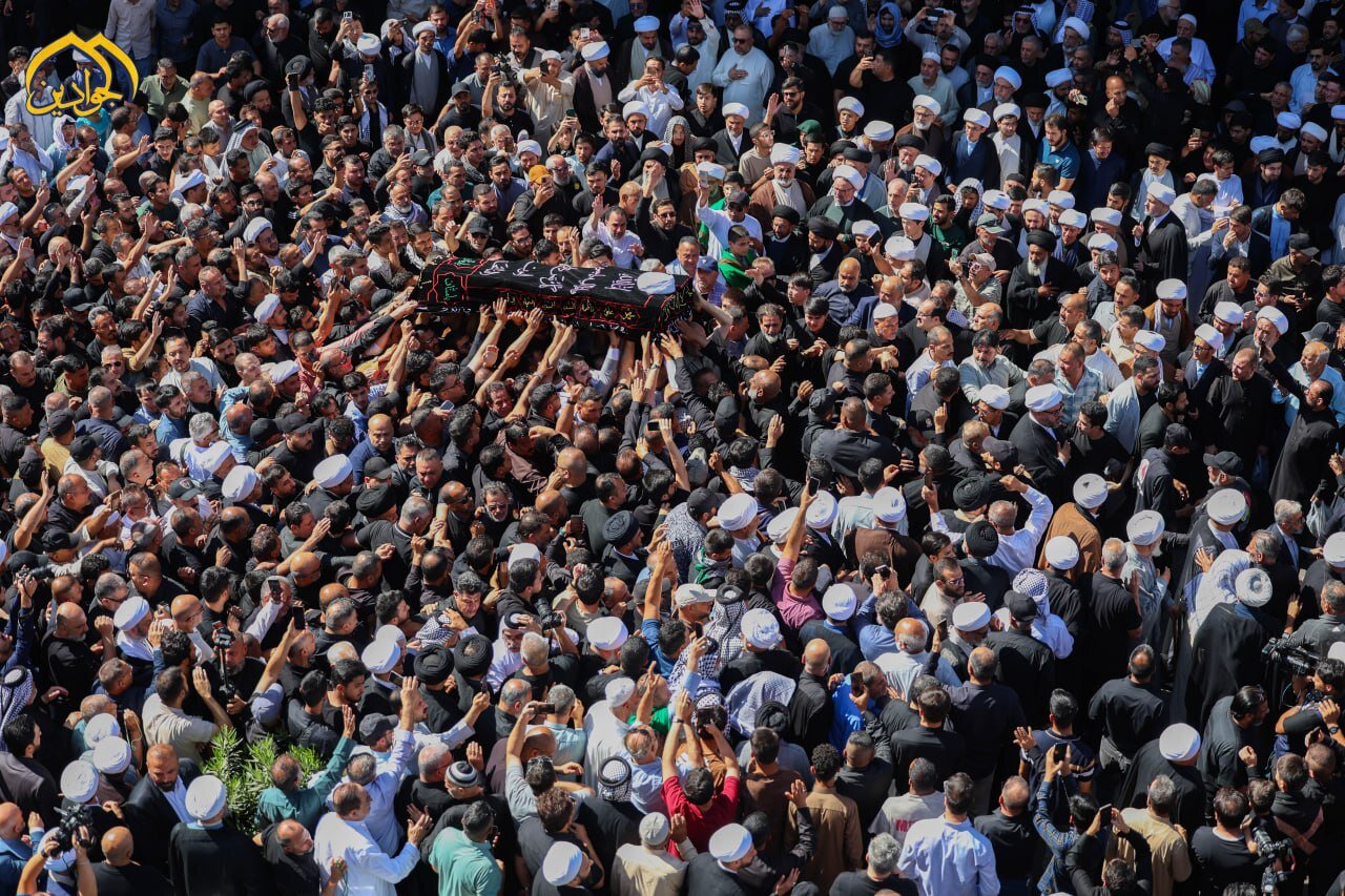 مدينة النجف الأشرف تشهد مراسم تشييع آية الله العظمى الشيخ محمد إسحاق الفياض (فيديو وصور)