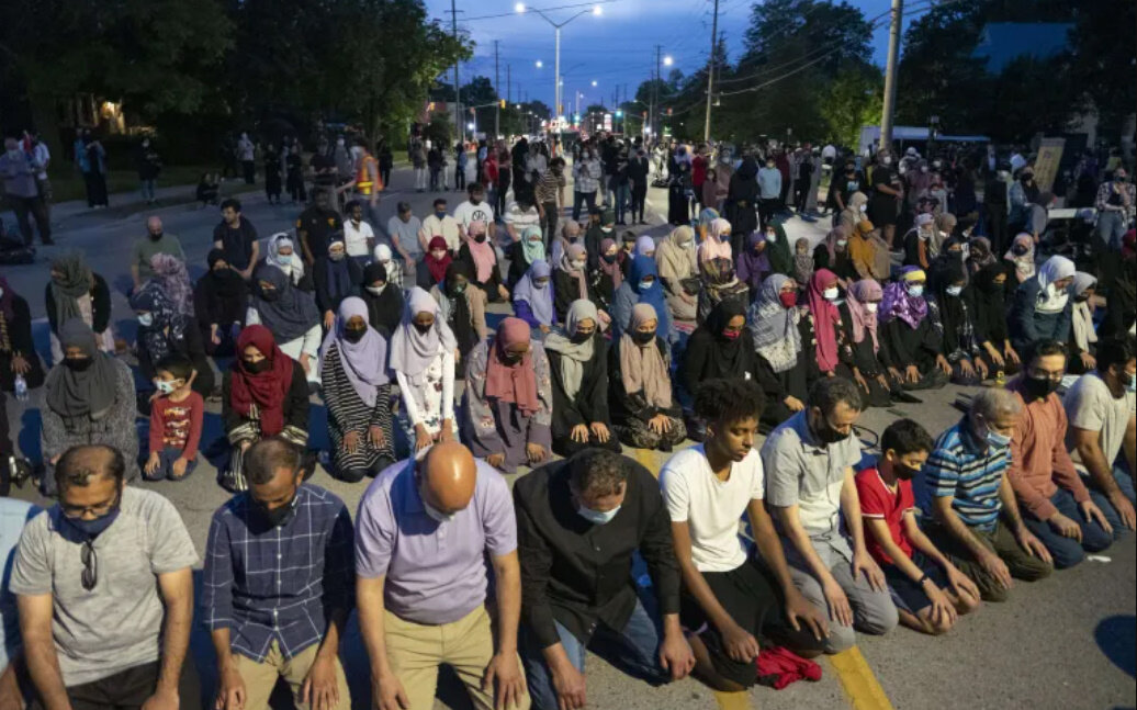 مسلمو كندا يطالبون الحكومة بمكافحة الإسلاموفوبيا